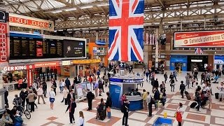 A Walk Through The London Victoria Station London England [upl. by Noemys]